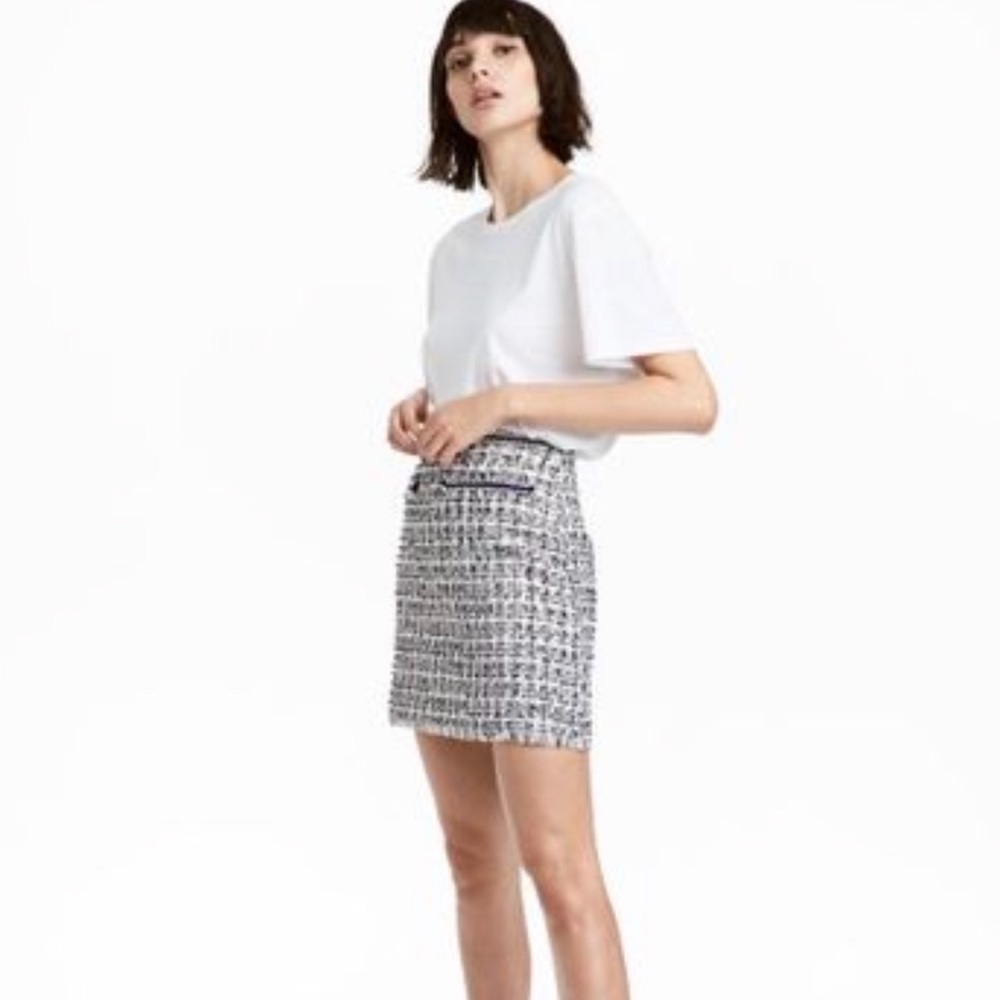 H&M Tweed Short Skirt Textured Knit Front Pockets